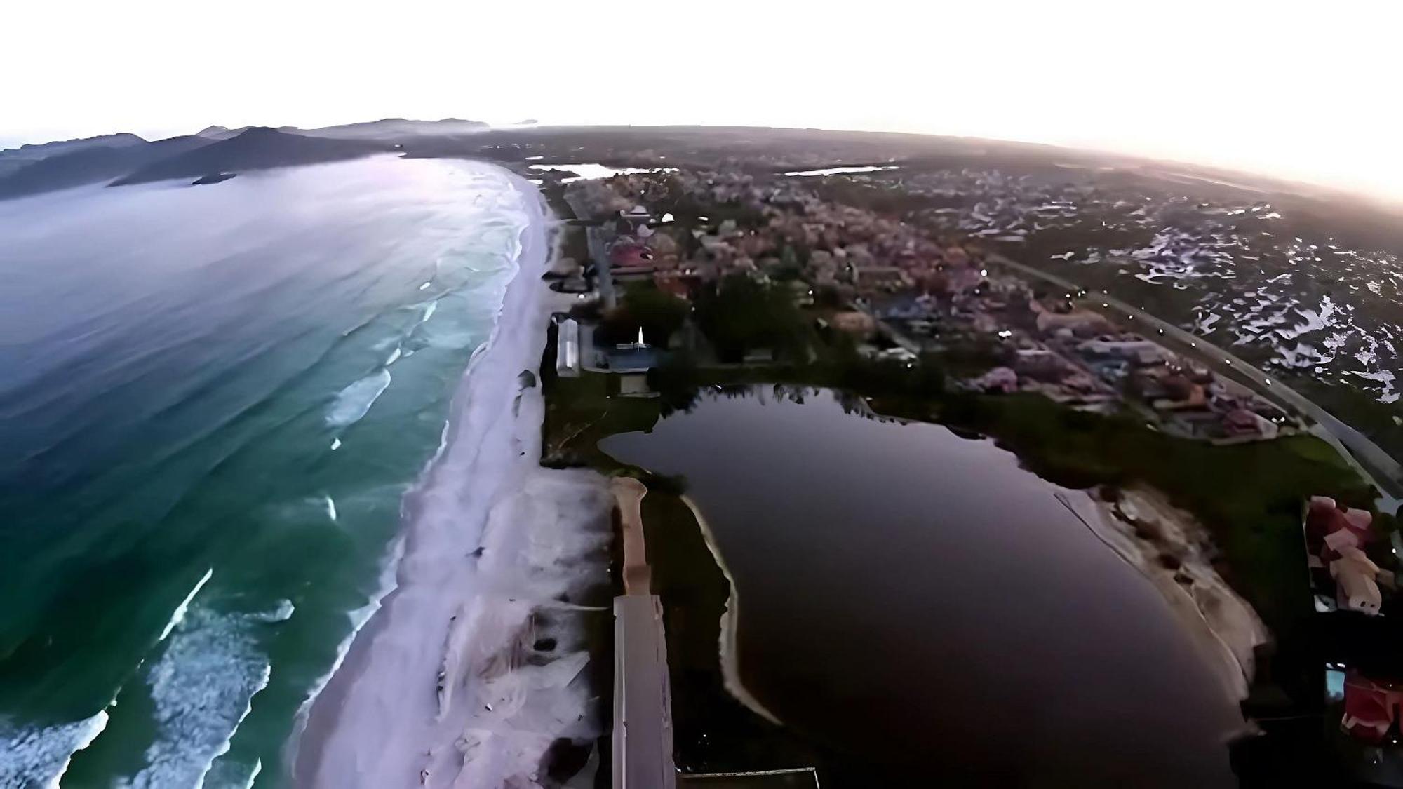 Praia Do Foguete - Suites - Aluguel Economico 卡波布里奥 外观 照片